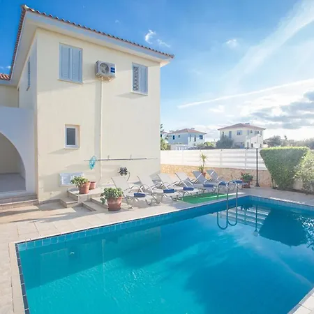 Villa You Will Love This Luxury 5 Bedroom Holiday In Protaras With Private Pool 1327 *