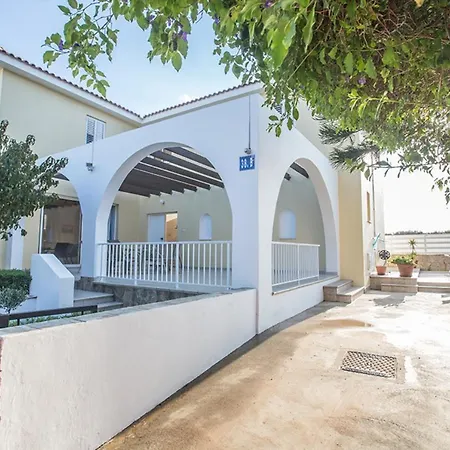 וילה You Will Love This Luxury 5 Bedroom Holiday In Protaras With Private Pool 1327 *
